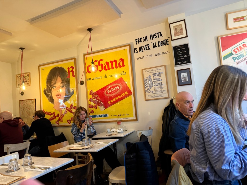 Inside Fiaschetteria Pistoia in Amsterdam. 